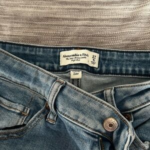 Abercrombie & Fitch Light Curve Love Skinny Jeans